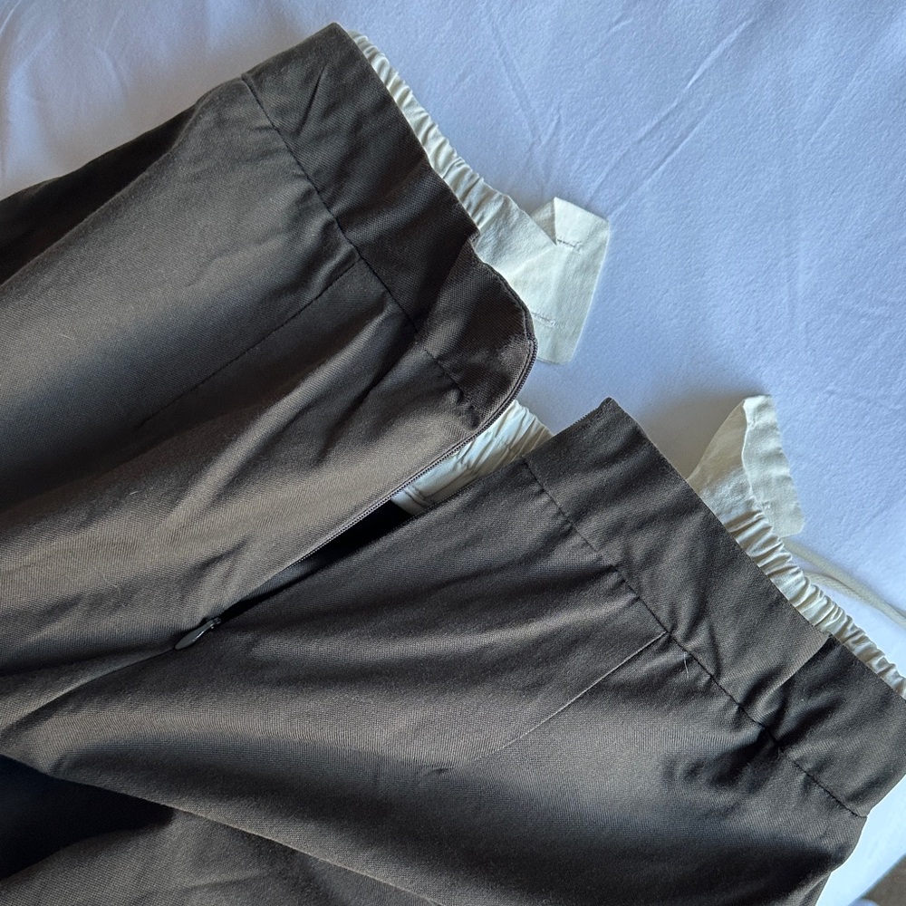 Women’s Kaki Pleated Pants View 6